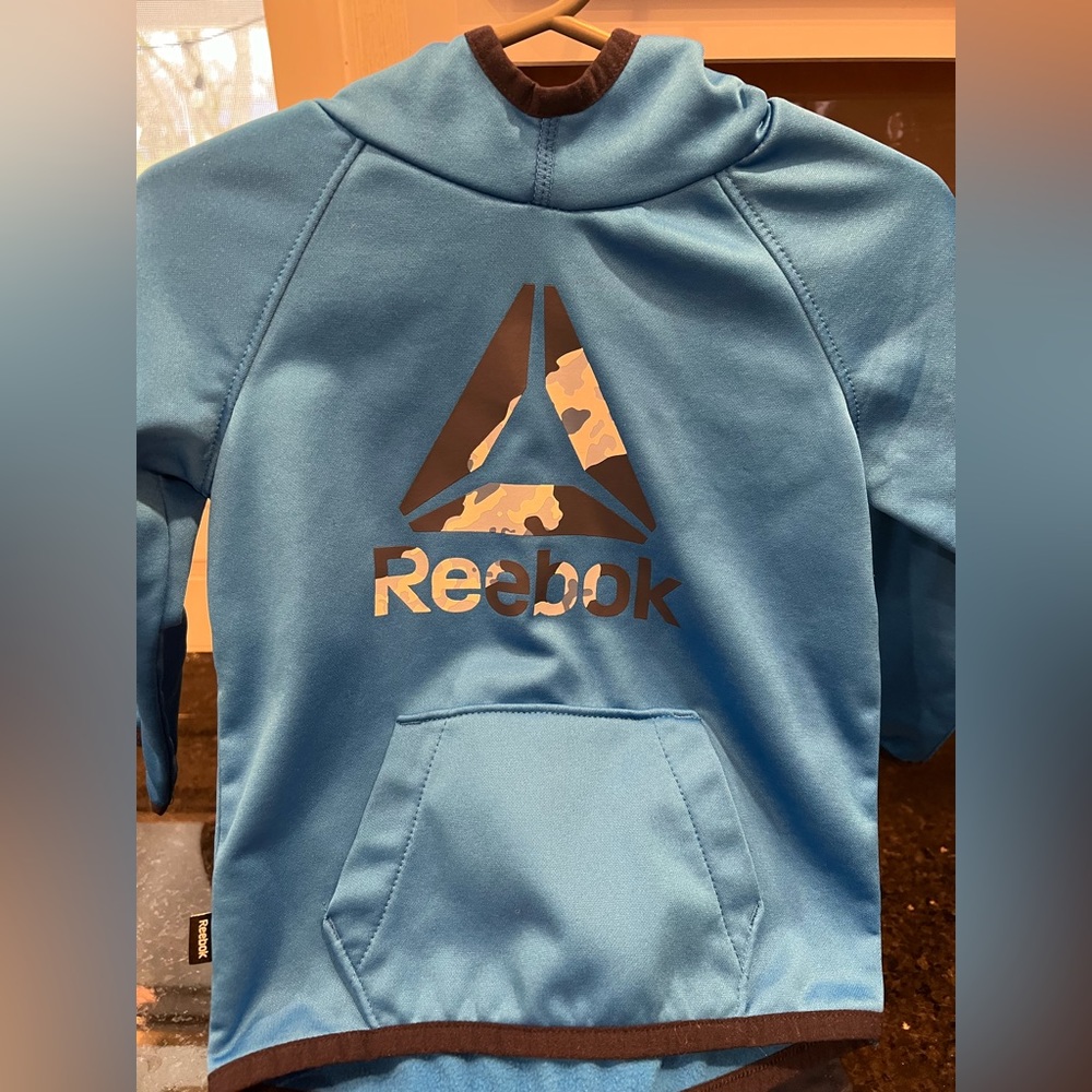 Kids Reebok set - Picture 2 of 4